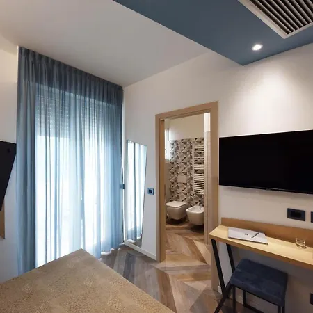 Hotel Color 3*