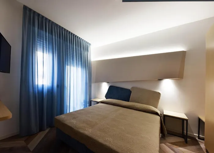 Color Otel 3*