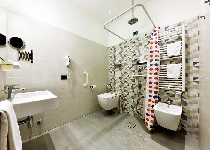 Color Hotel 3*