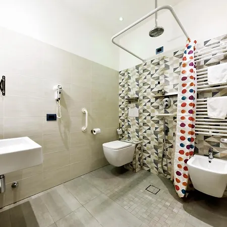 Color Hotell 3*
