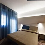 Color ホテル 3*