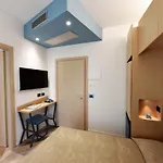 Color 3*