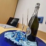 Color ホテル 3*
